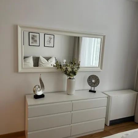 Apartment Elegant In Location Graz-free Parking *